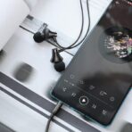 HOCO M74 CLASSIC ΑΚΟΥΣΤΙΚΑ ΜΕ ΜΙΚΡΟΦΩΝΟ (ΒΙΤΡΙΝΑΚΙ 20τεμ) - Image 4